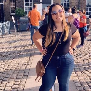 Meet your Posher, Marina